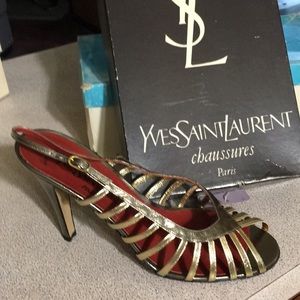 Ladies size 7 M Yves Saint Laurent shoes